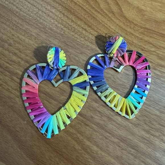 Colorful Heart Shaped Earrings! - Picture 3 of 5
